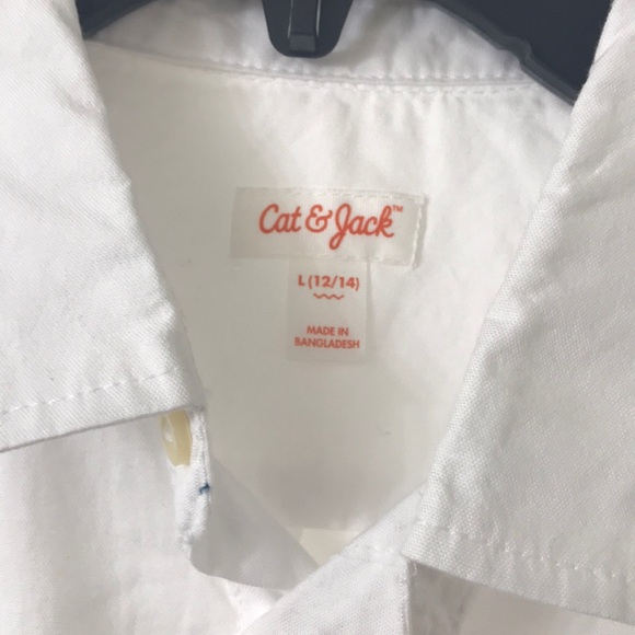 All white boys button down shirt - Picture 2 of 3